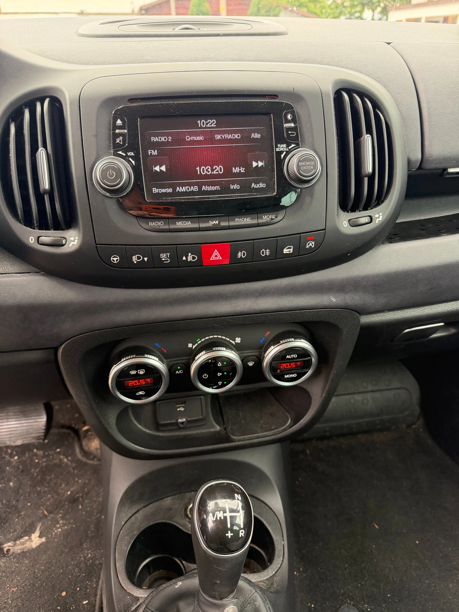 Fiat 500L 1.3MJET AVTOMAT/NAVI 6+ 1 EURO 5, снимка 12 - Автомобили и джипове - 54594836