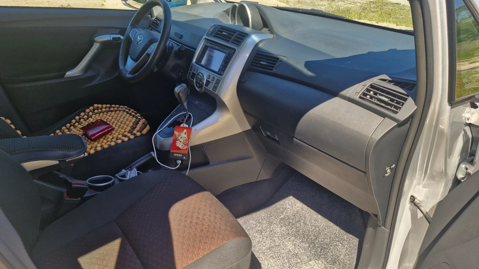 Toyota Verso | Mobile.bg � ����������� 11