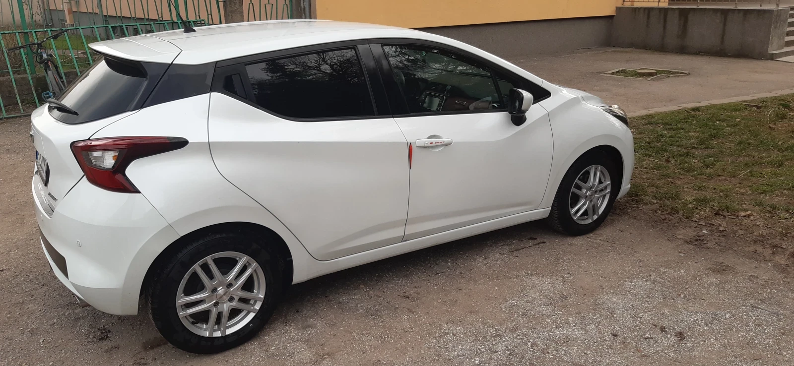 Nissan Micra 0.9, снимка 3 - Автомобили и джипове - 55172054