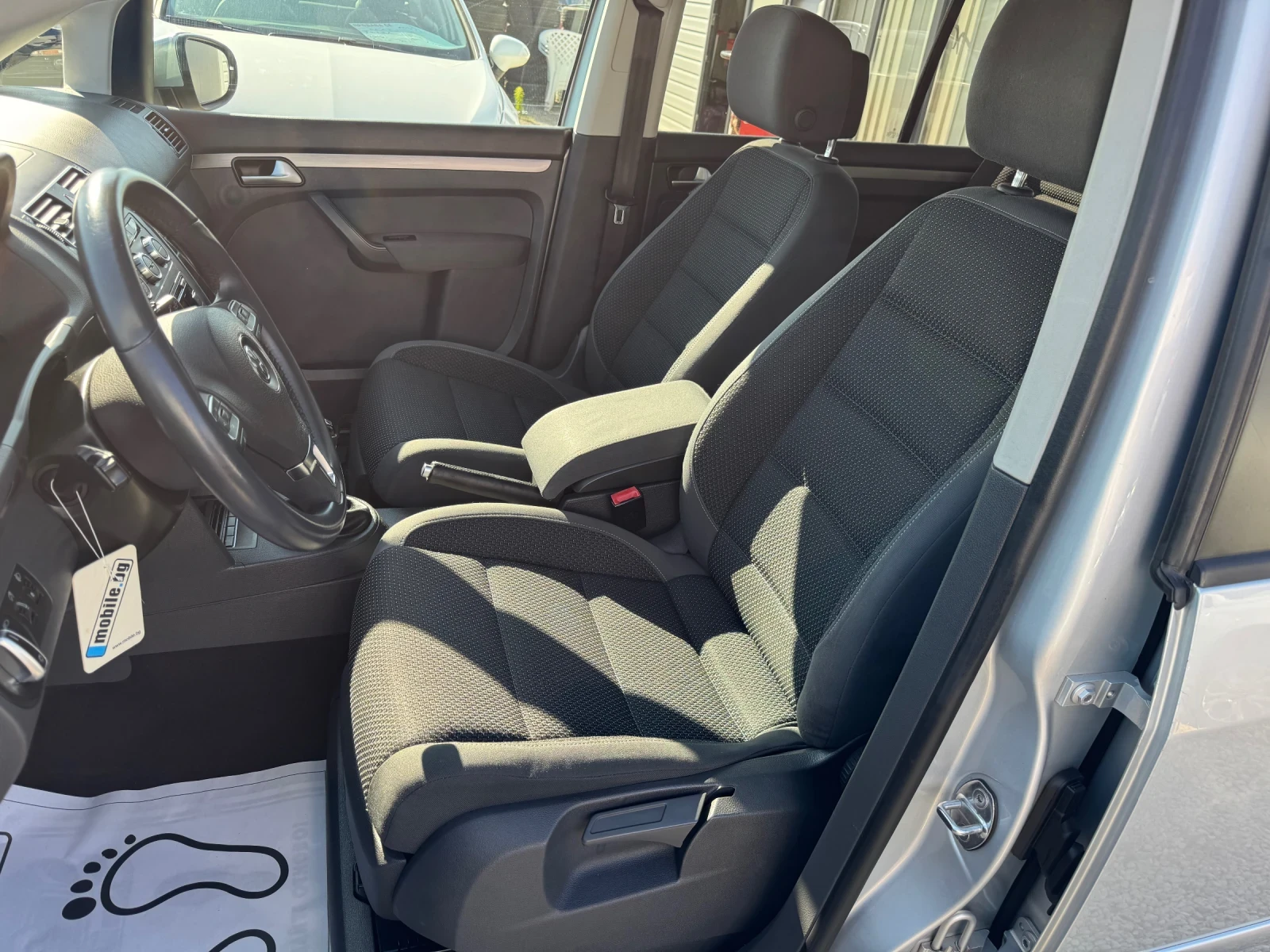 VW Touran 1.4 TSI Mетан, снимка 12 - Автомобили и джипове - 55238898