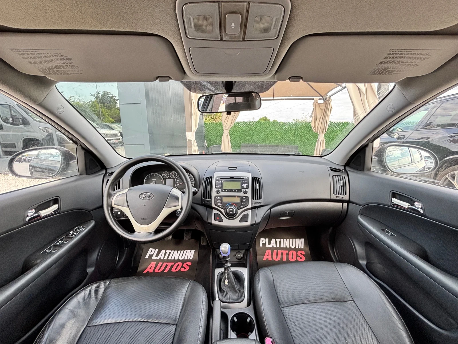 Hyundai I30 1.6CRDI/КЛИМАТИК/КСЕНОН/КОЖА, снимка 14 - Автомобили и джипове - 55428325