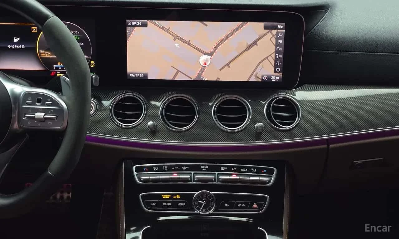 Mercedes-Benz E 53 AMG | АВТОКРЕДИТ БЕЗ ПЪРВОНАЧАЛНА ВНОСКА | , снимка 15 - Автомобили и джипове - 55559460