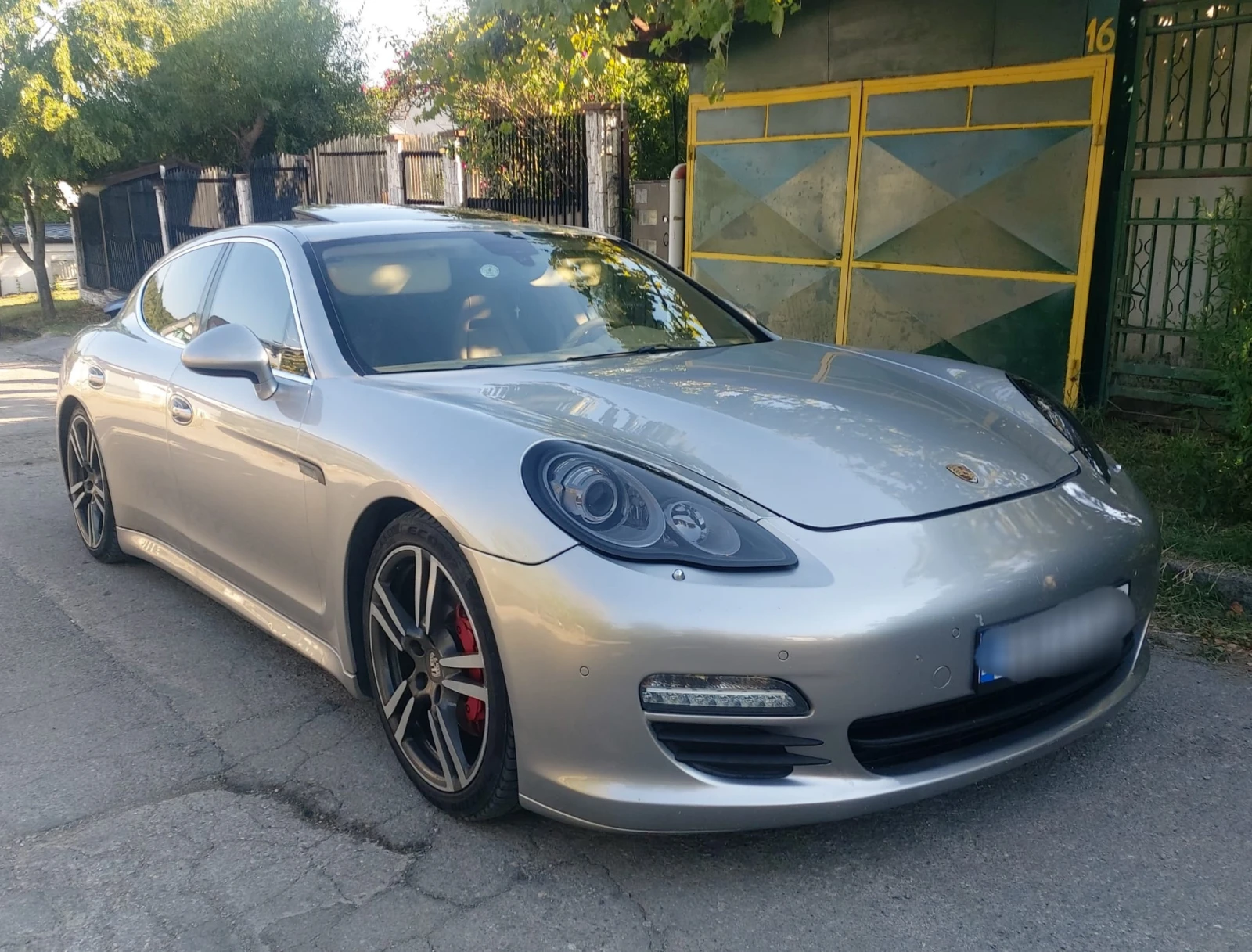 Porsche Panamera 4.8 S , снимка 2 - Автомобили и джипове - 55729776