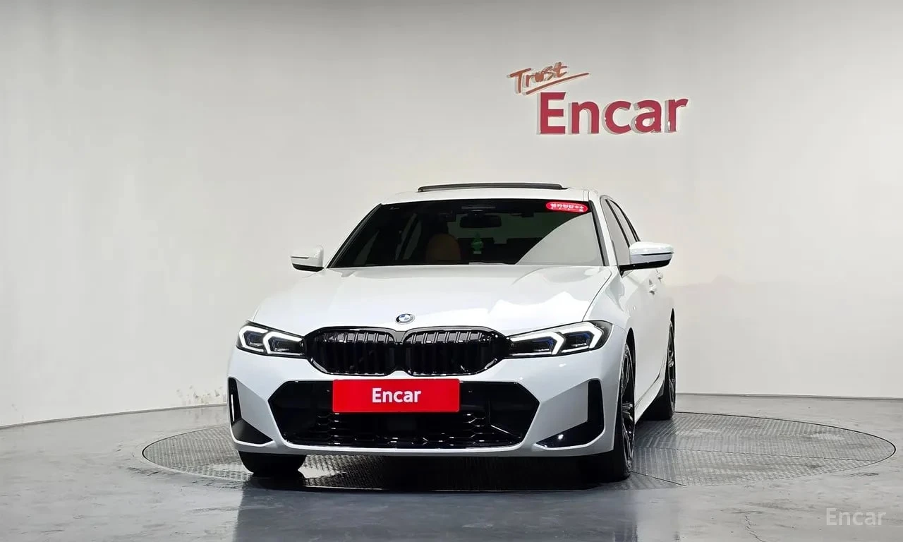 BMW 320 i M Sport * ЦЕНА ДО БЪЛГАРИЯ* , снимка 3 - Автомобили и джипове - 56103952