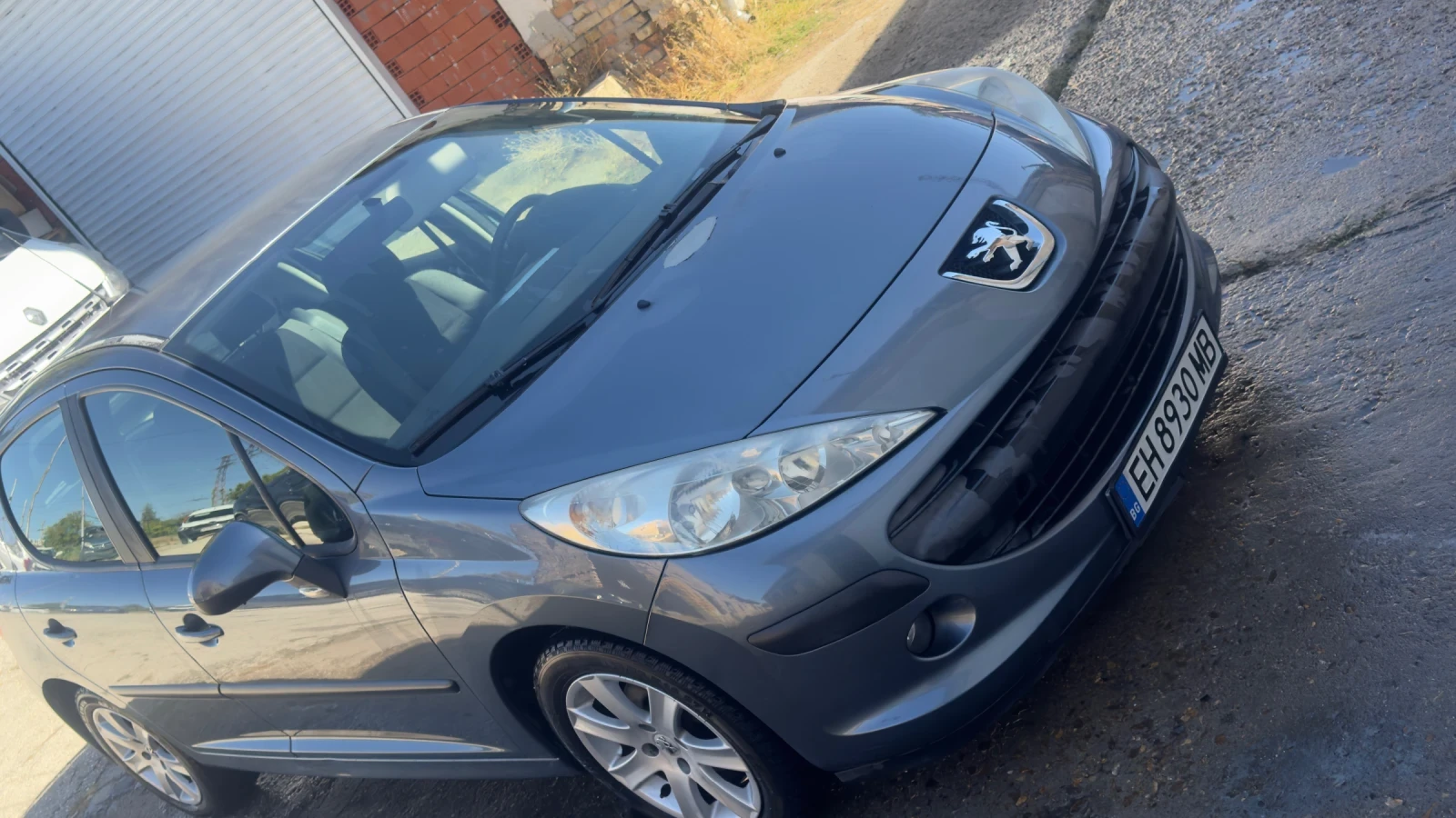 Peugeot 207