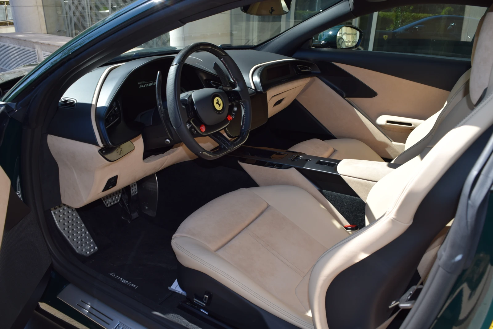Ferrari Roma Amalfi, снимка 5 - Автомобили и джипове - 56346867