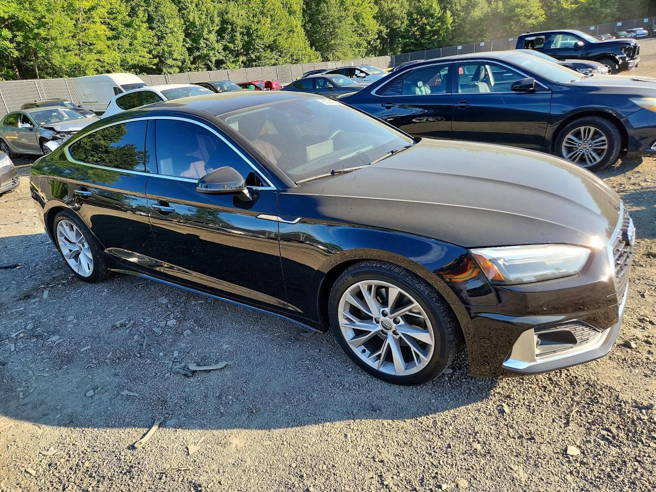 Audi A5 2.0l Premium 40, снимка 4 - Автомобили и джипове - 56349031