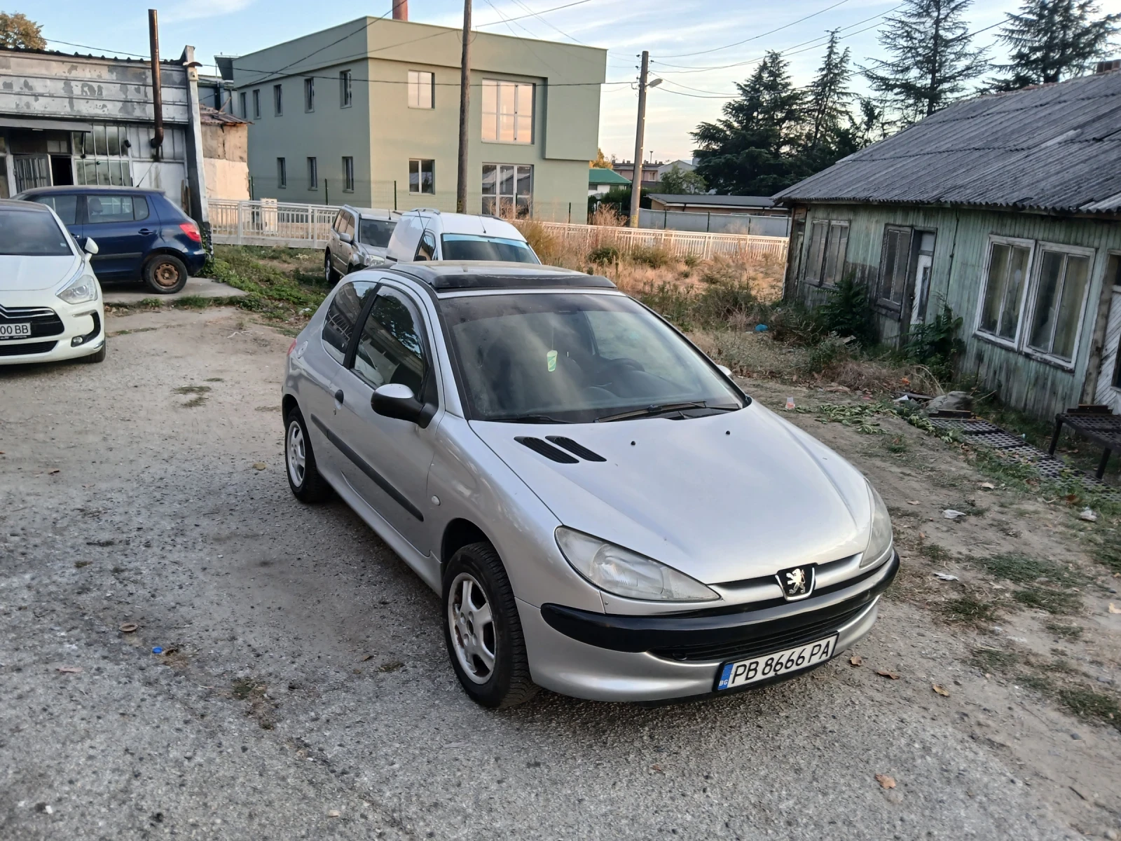 Peugeot 206