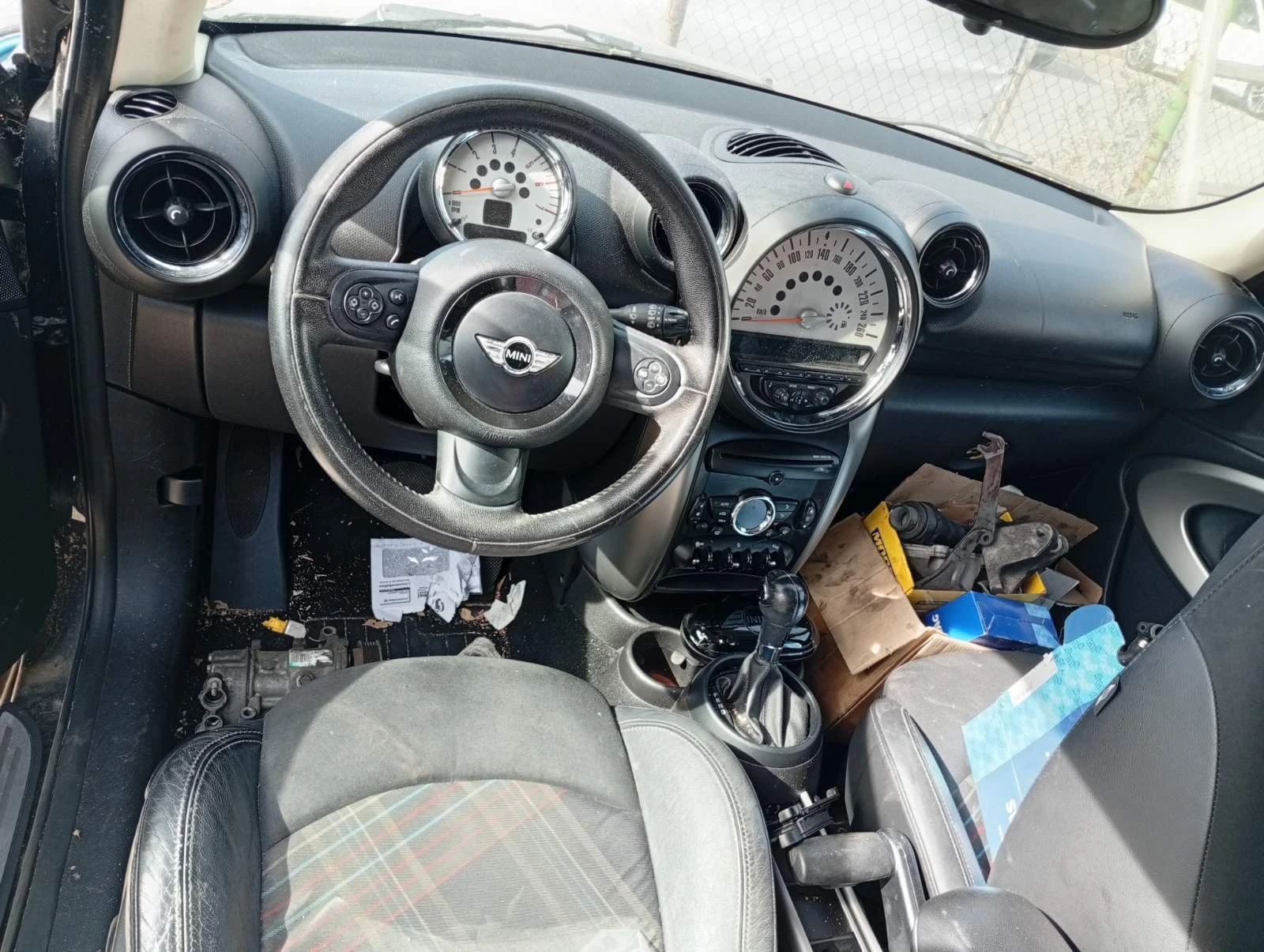 Mini Paceman 2.0 TD, снимка 5 - Автомобили и джипове - 56432136
