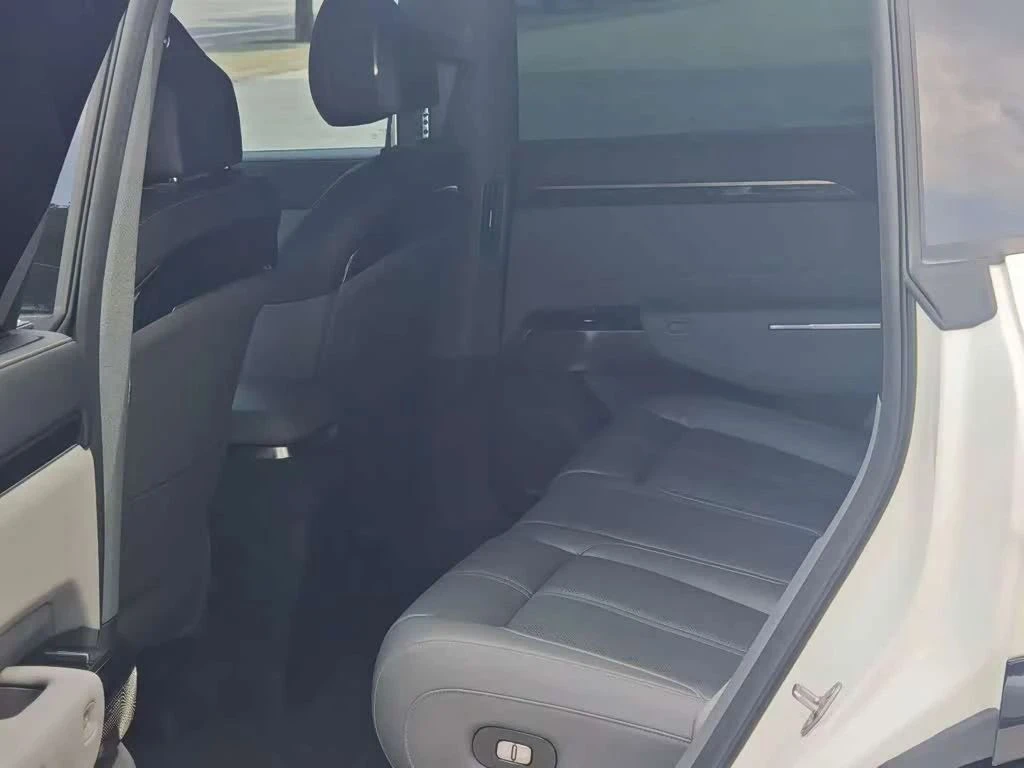 Zeekr 7X, снимка 6 - Автомобили и джипове - 56689626