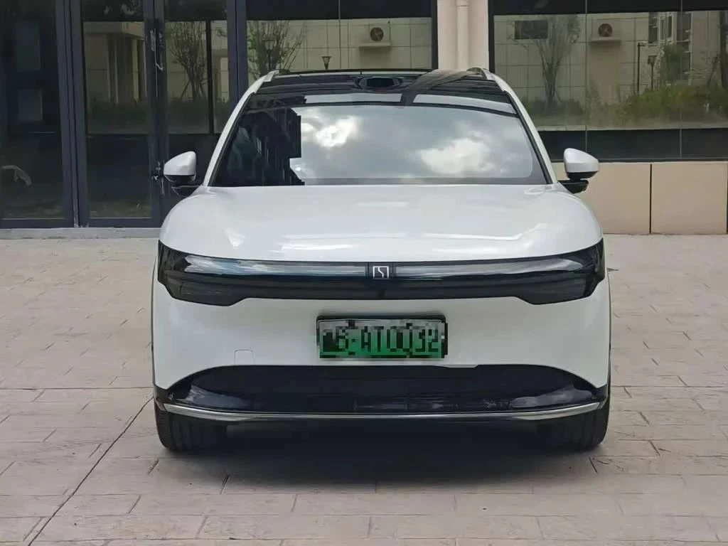 Zeekr 7X, снимка 2 - Автомобили и джипове - 56689626