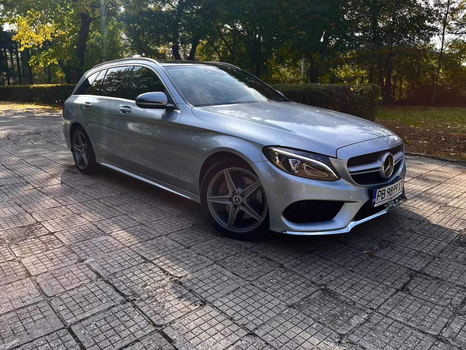 Mercedes-Benz C 250, снимка 2 - Автомобили и джипове - 56700954