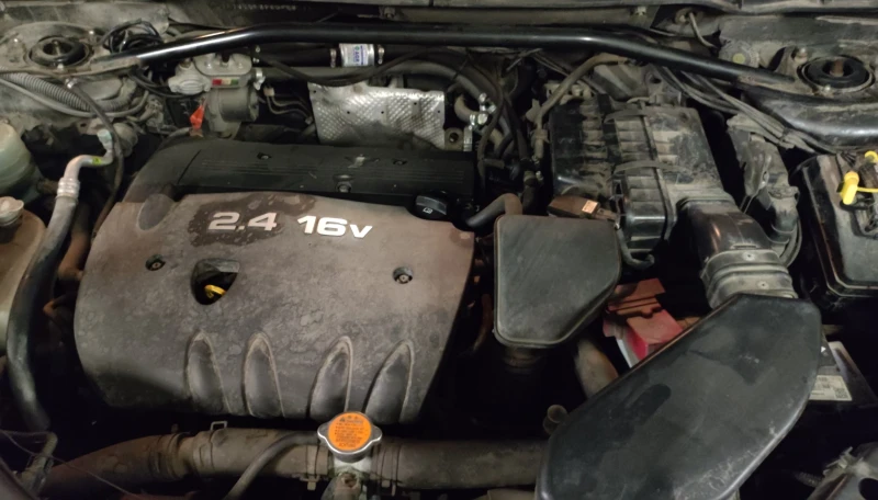 Citroen C-Crosser, снимка 13 - Автомобили и джипове - 52631093