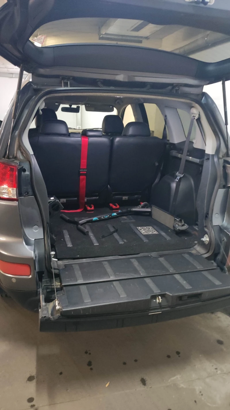 Citroen C-Crosser, снимка 5 - Автомобили и джипове - 52631093