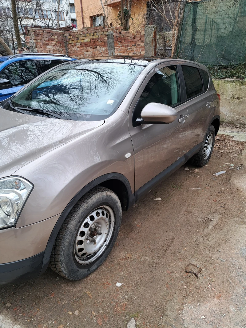 Nissan Qashqai, снимка 9 - Автомобили и джипове - 53058024