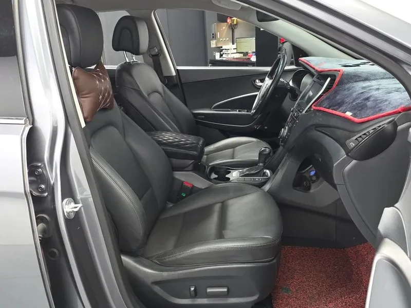 Hyundai Santa fe 2.0 CRDi 4WD - САМО 30% АВАНС, снимка 11 - Автомобили и джипове - 56021695