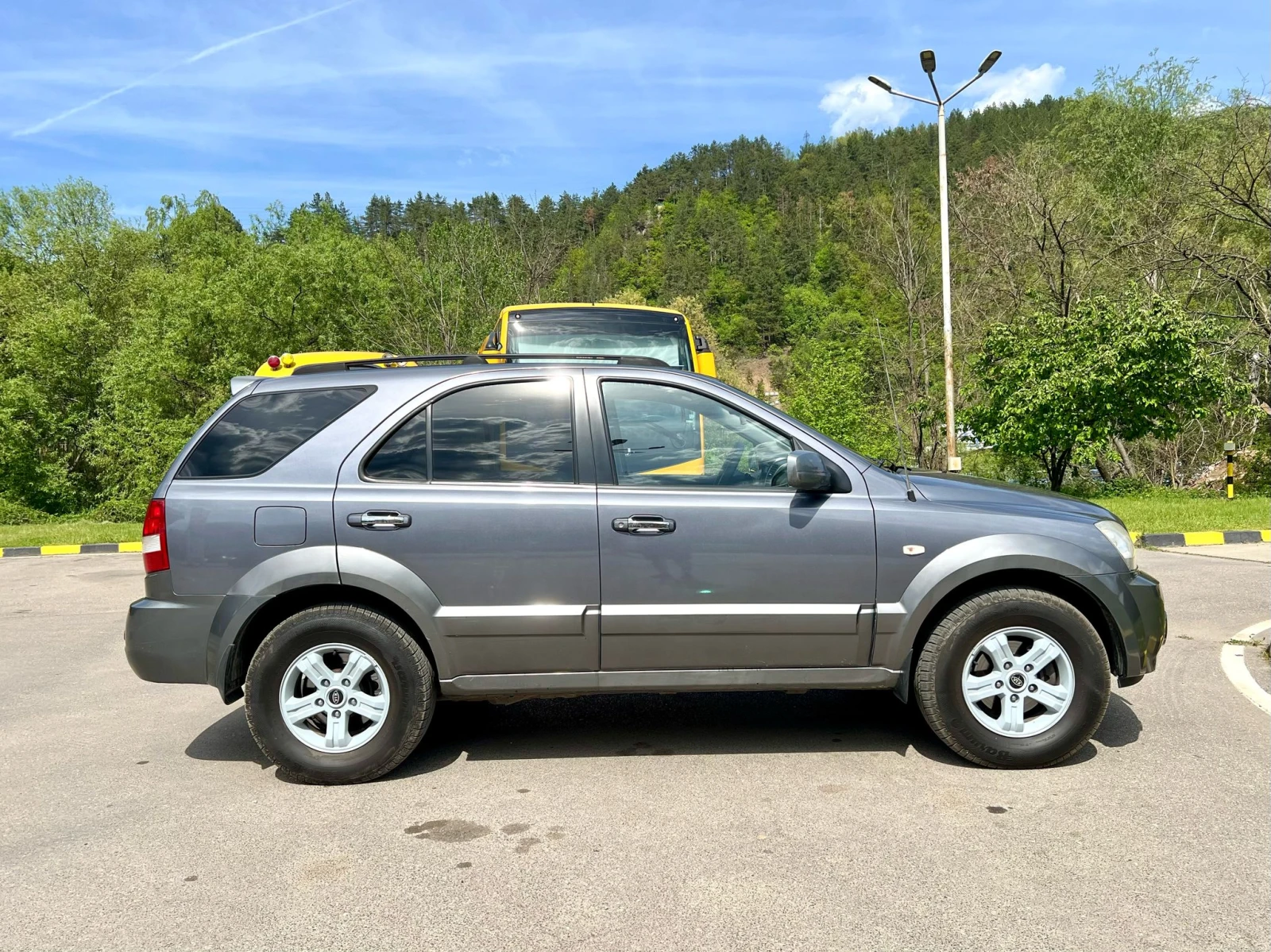 Kia Sorento 2.5CRDi Лизинг през Уникредит по 220 лева на месец - изображение 8