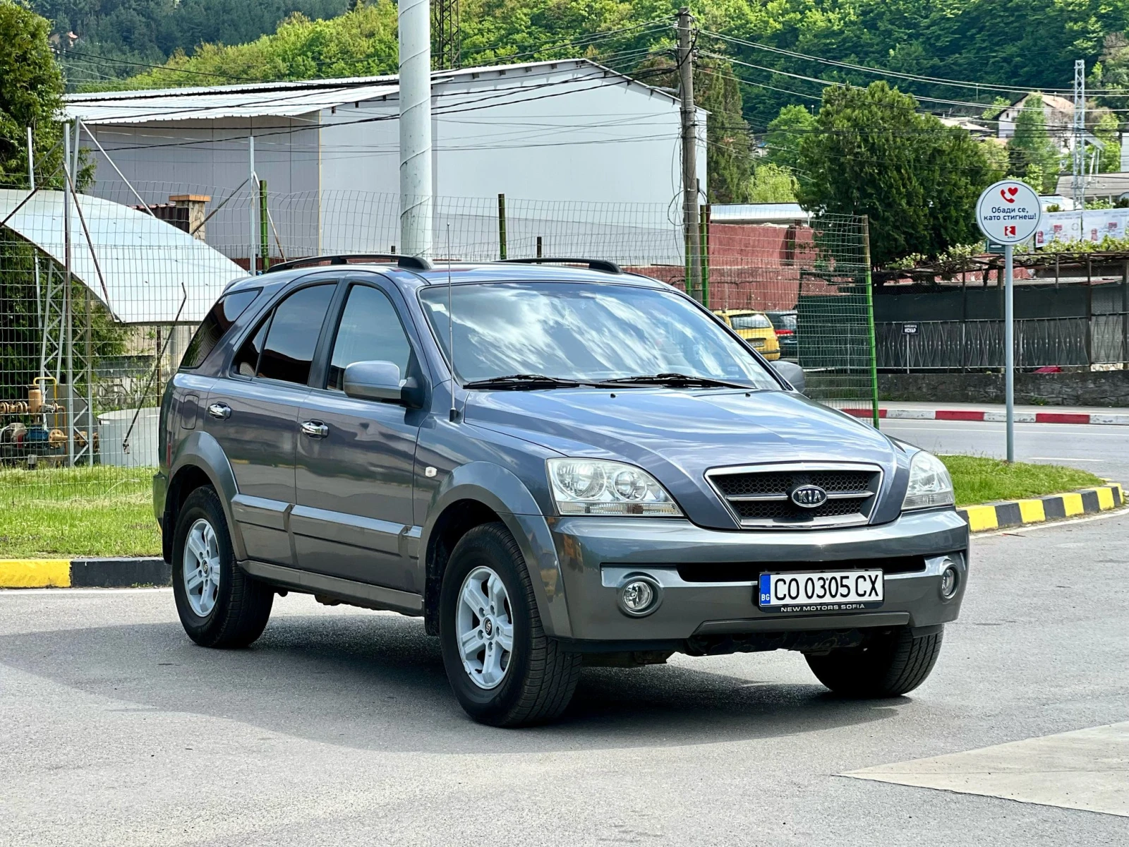 Kia Sorento 2.5CRDi Лизинг през Уникредит по 220 лева на месец - изображение 3