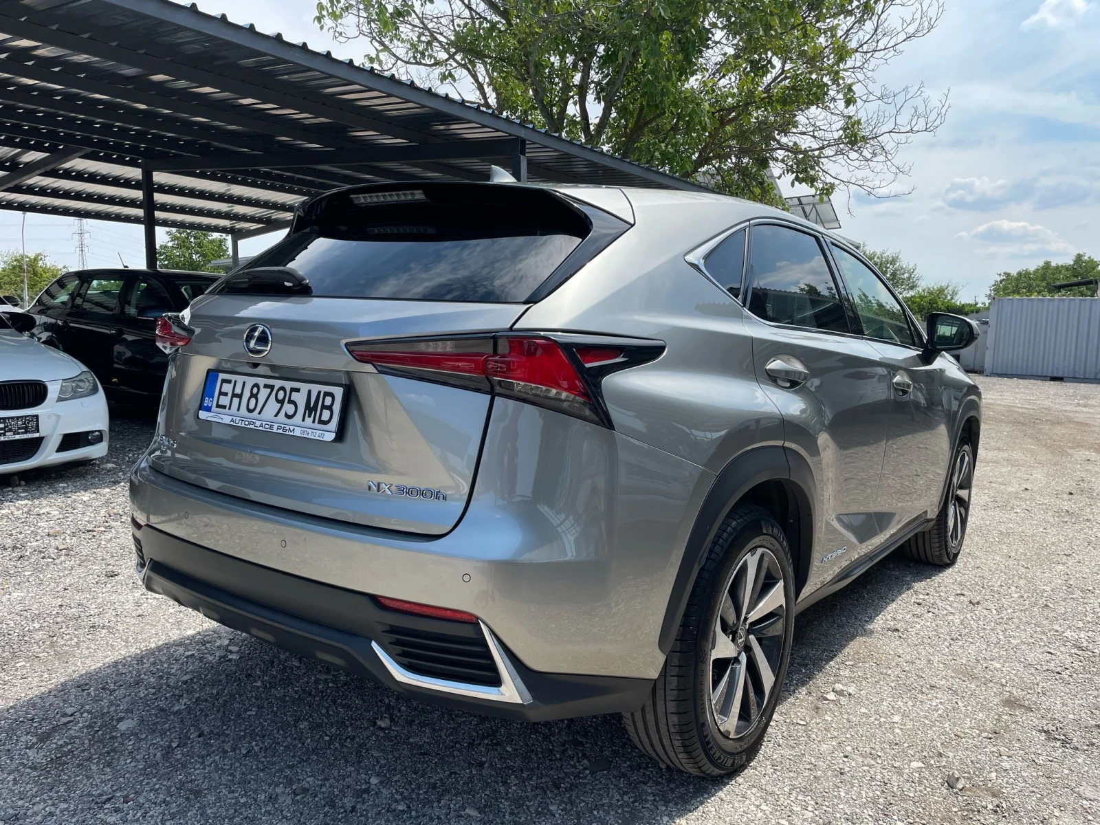 Lexus NX 300h Facelift/Luxury/360Camera/Navi/BSM/Panorama/HUD - изображение 5
