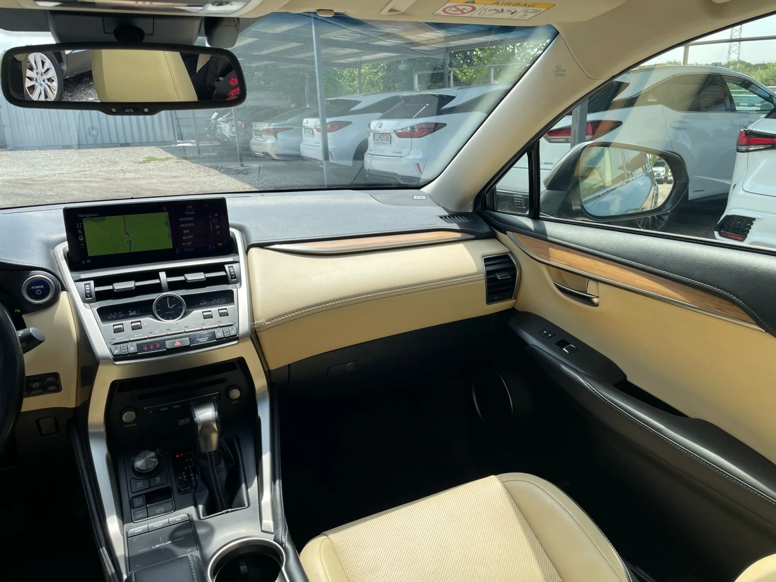 Lexus NX 300h Facelift/Luxury/360Camera/Navi/BSM/Panorama/HUD | Mobile.bg   12