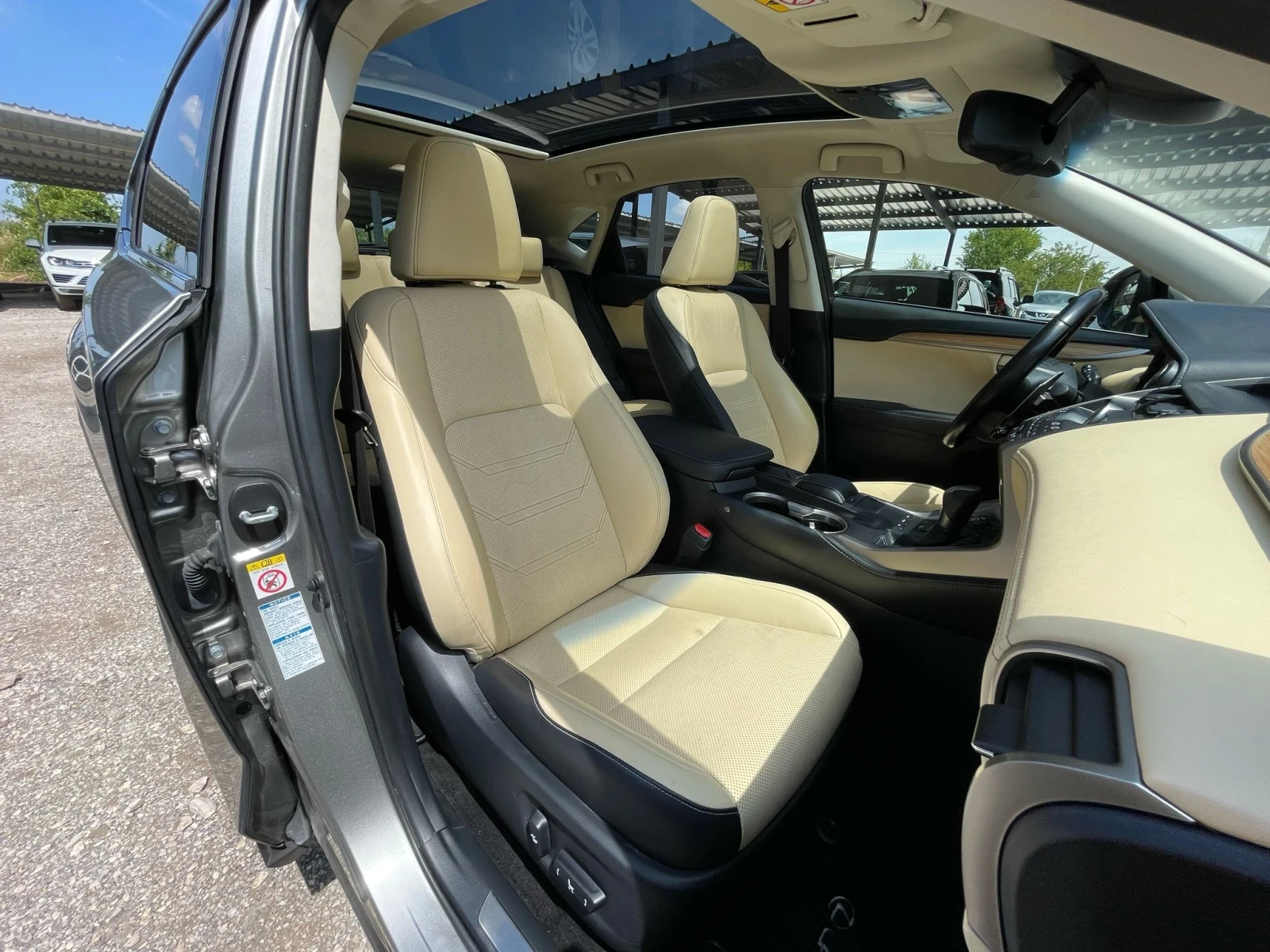 Lexus NX 300h Facelift/Luxury/360Camera/Navi/BSM/Panorama/HUD | Mobile.bg   14