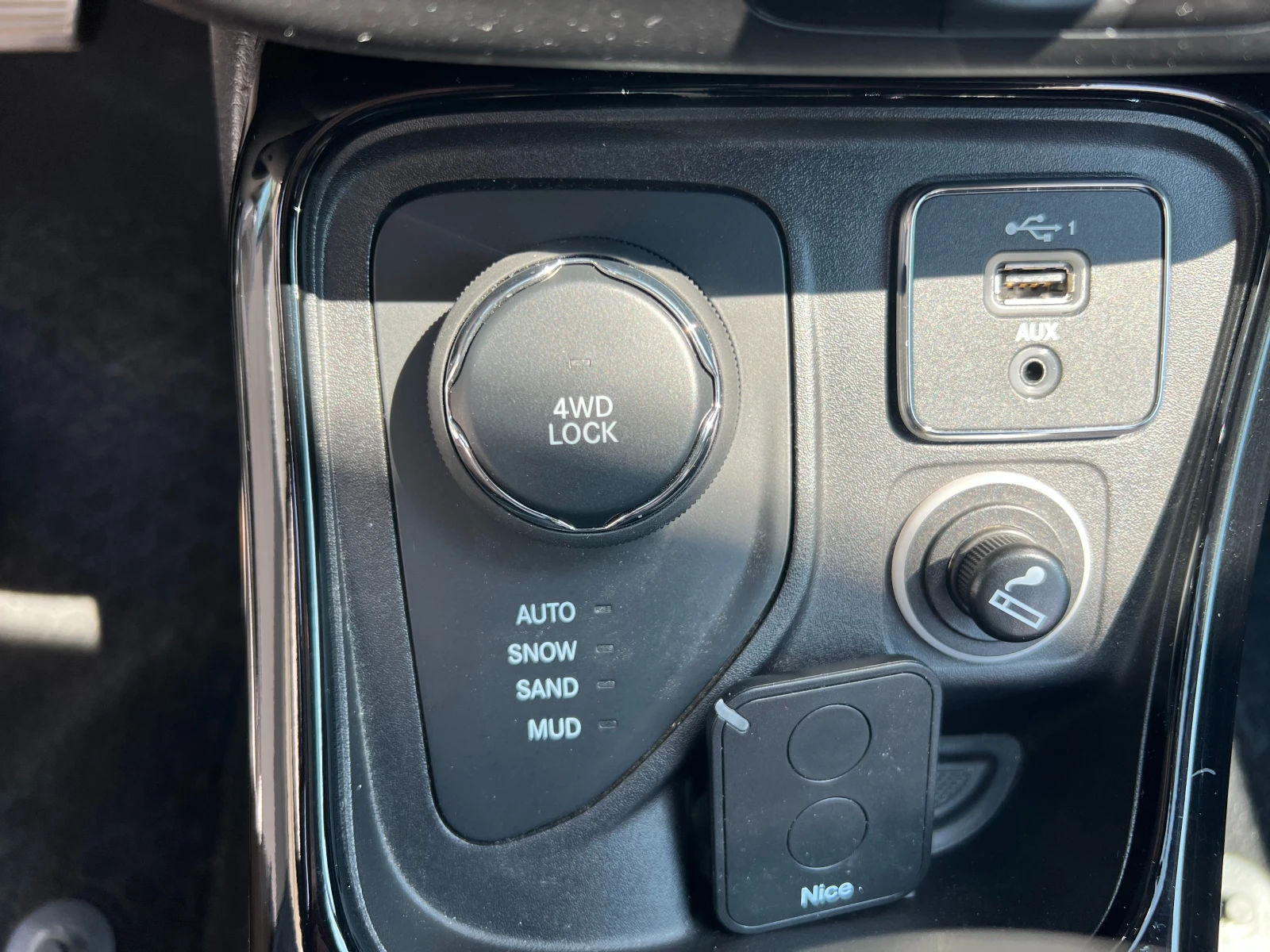 Jeep Compass  - изображение 10