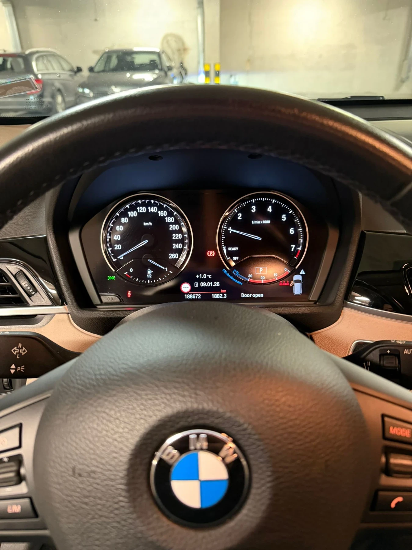 BMW X1 s drive 20i | Mobile.bg � ����������� 11