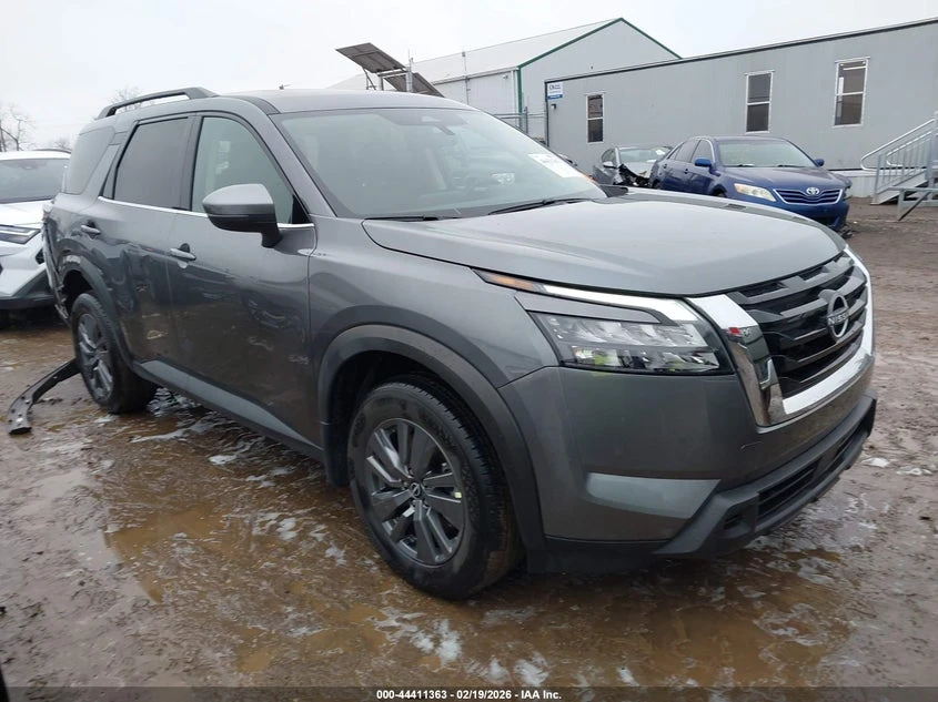 Nissan Pathfinder 3.5l Sv 4Wd