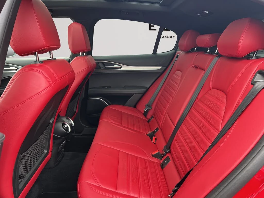 Alfa Romeo Stelvio * VELOCE* AWD* DIS* 360* PANO* H&K*  | Mobile.bg � ����������� 11