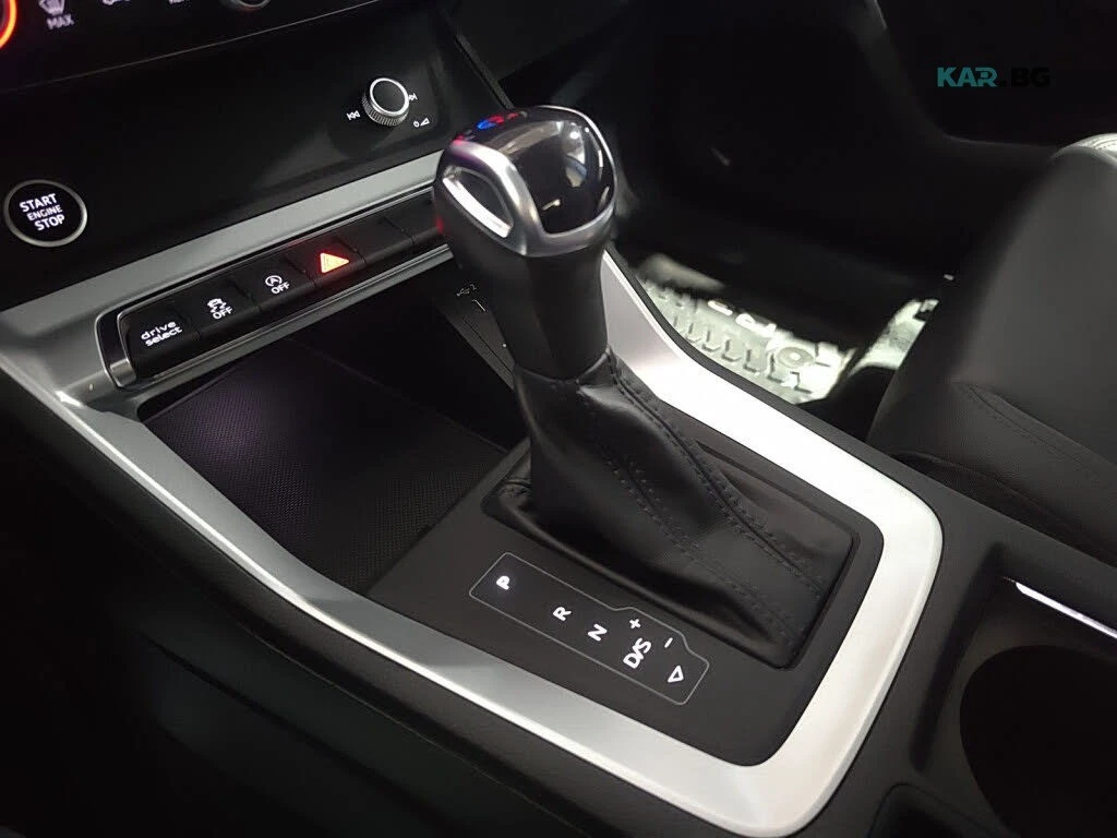 Audi Q3 * PANO * QUATTRO * Автокредит (Цена до България), снимка 17 - Автомобили и джипове - 55141929