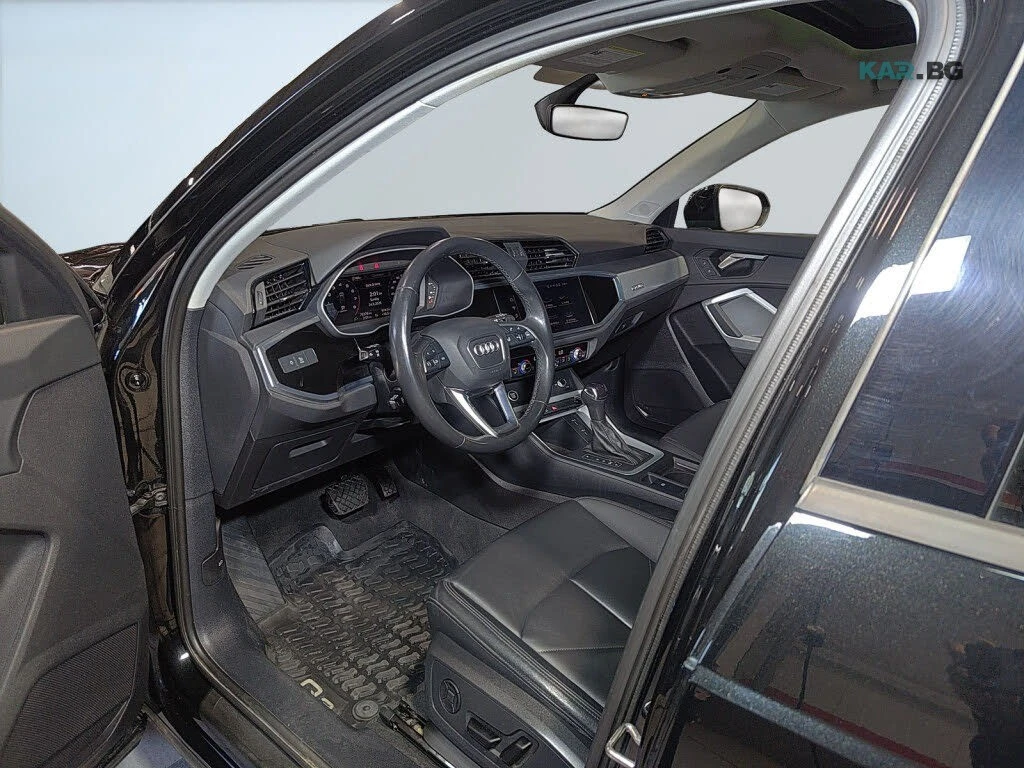 Audi Q3 * PANO * QUATTRO * Автокредит (Цена до България), снимка 9 - Автомобили и джипове - 55141929