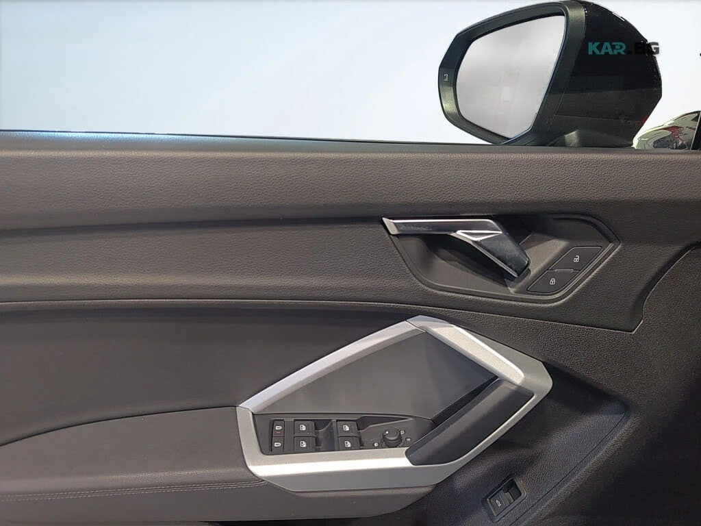 Audi Q3 * PANO * QUATTRO * Автокредит (Цена до България), снимка 7 - Автомобили и джипове - 55141929
