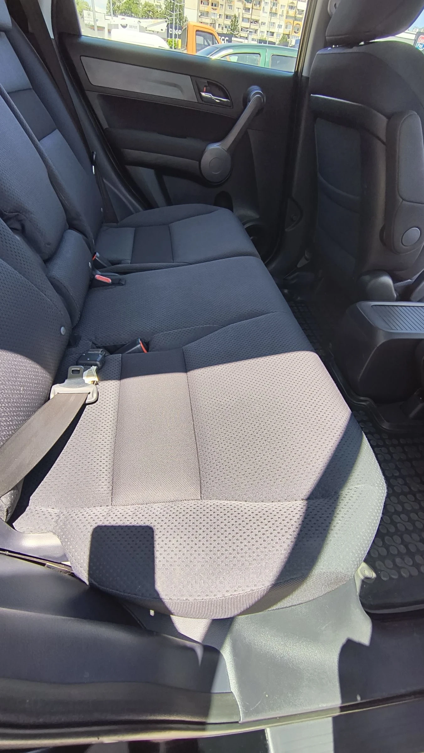 Honda Cr-v 2.0i газ/бензин, снимка 4 - Автомобили и джипове - 55444643