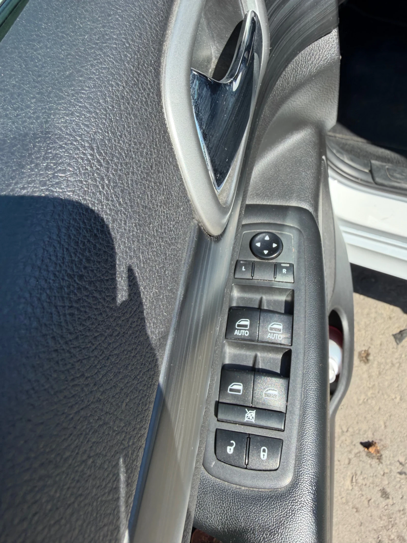 Jeep Grand cherokee Altitude, снимка 10 - Автомобили и джипове - 55711506
