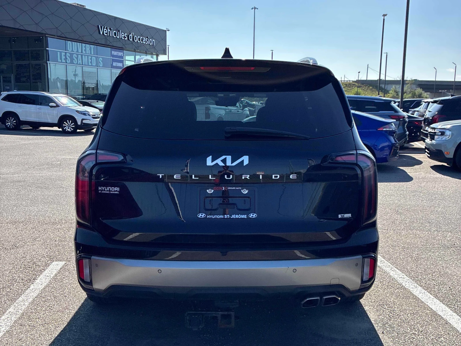 Kia Telluride AWD  CARFAX, снимка 4 - Автомобили и джипове - 56046262
