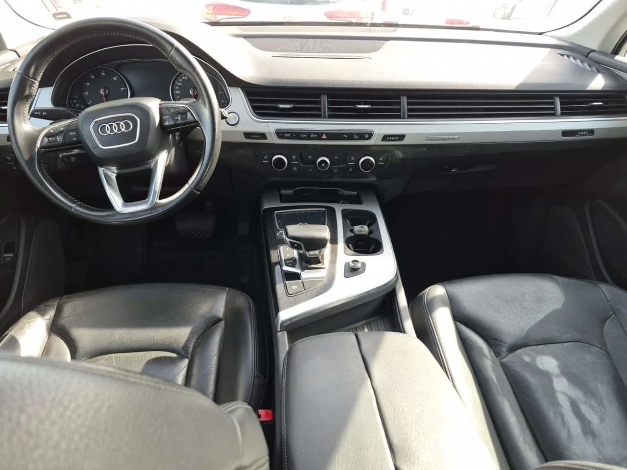 Audi Q7 * 3.0T KOMFORT * CARFAX * ЦЕНА ДО БГ, снимка 6 - Автомобили и джипове - 56183776