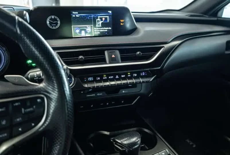 Lexus UX 250h * АВТОКРЕДИТ БЕЗ ПЪРВОНАЧАЛНА ВНОСКА* , снимка 9 - Автомобили и джипове - 56240880