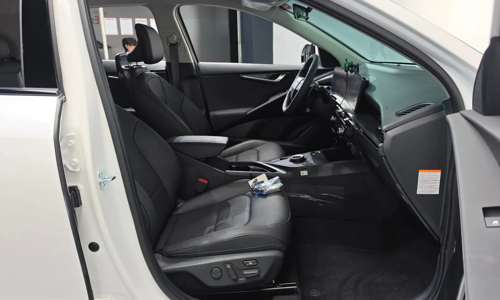 Kia Niro, снимка 8 - Автомобили и джипове - 56724292