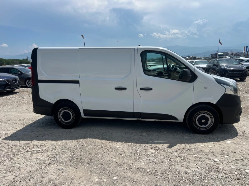 Renault Trafic 1.6 DCI, снимка 4 - Бусове и автобуси - 50583746