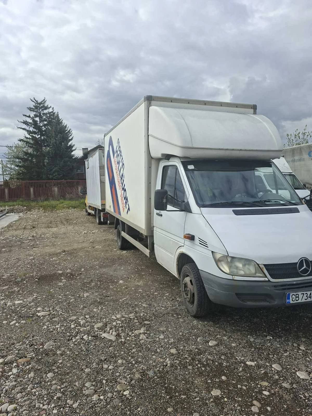 Mercedes-Benz Sprinter 411, снимка 2 - Бусове и автобуси - 54282135