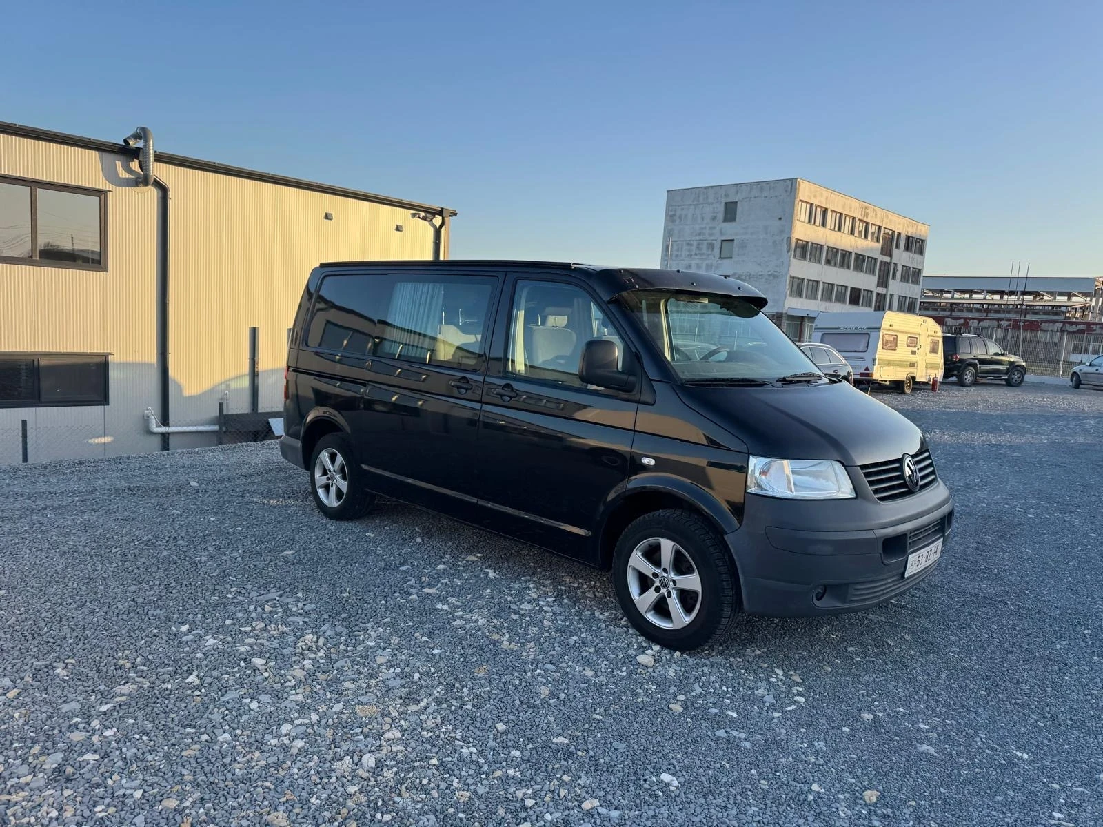 VW Transporter АВТОМОБИЛЪТ Е НАЛИЧЕН! ВНОС ОТ НИДЕРЛАНДИЯ! БЕЗ РЪ, снимка 4 - Бусове и автобуси - 54508644