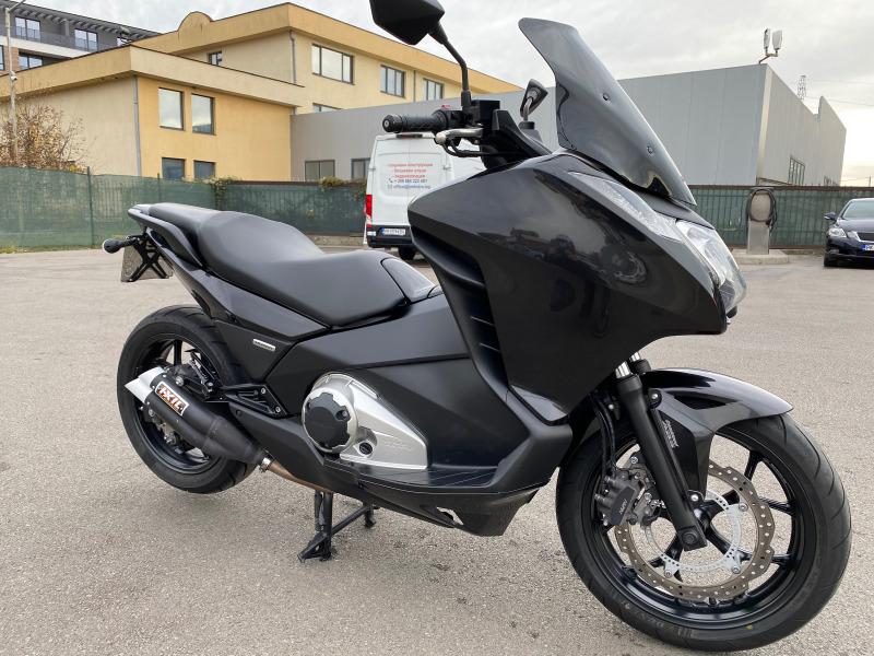 Honda Integra 700D, снимка 1 - Мотоциклети и мототехника - 45502855