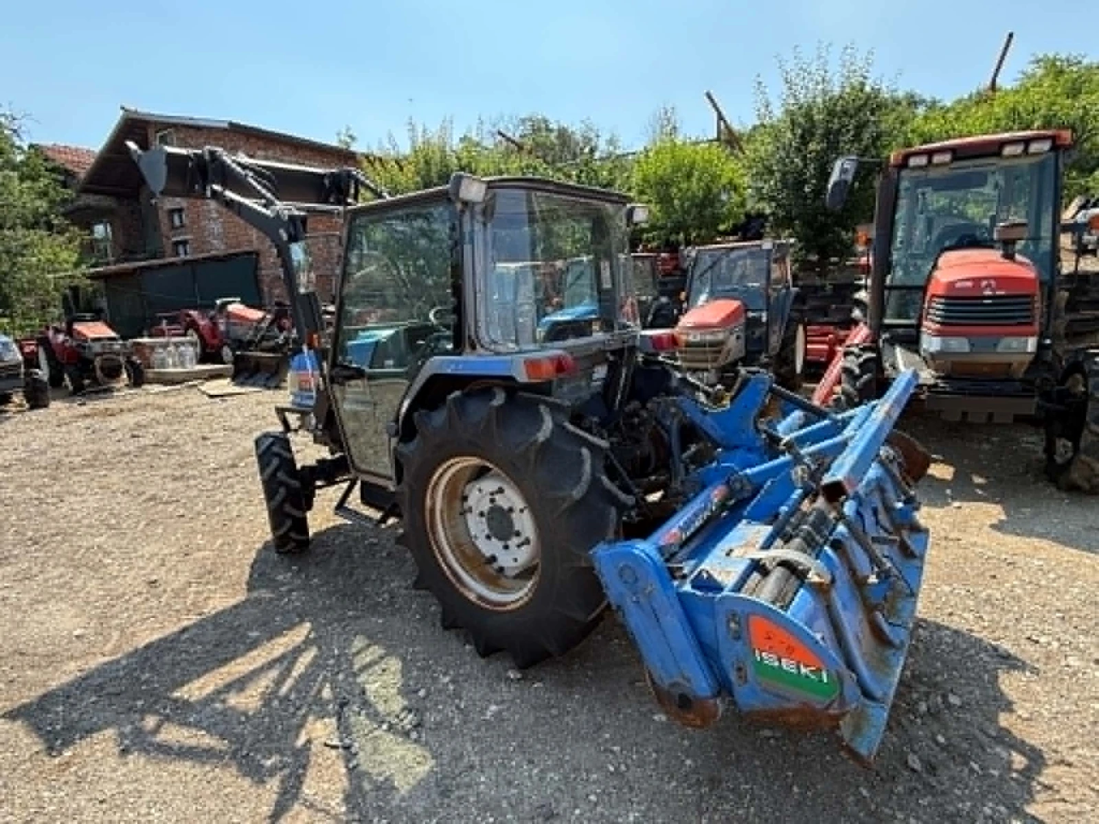 ������� ISEKI TG333  4x4 | Mobile.bg � ����������� 5