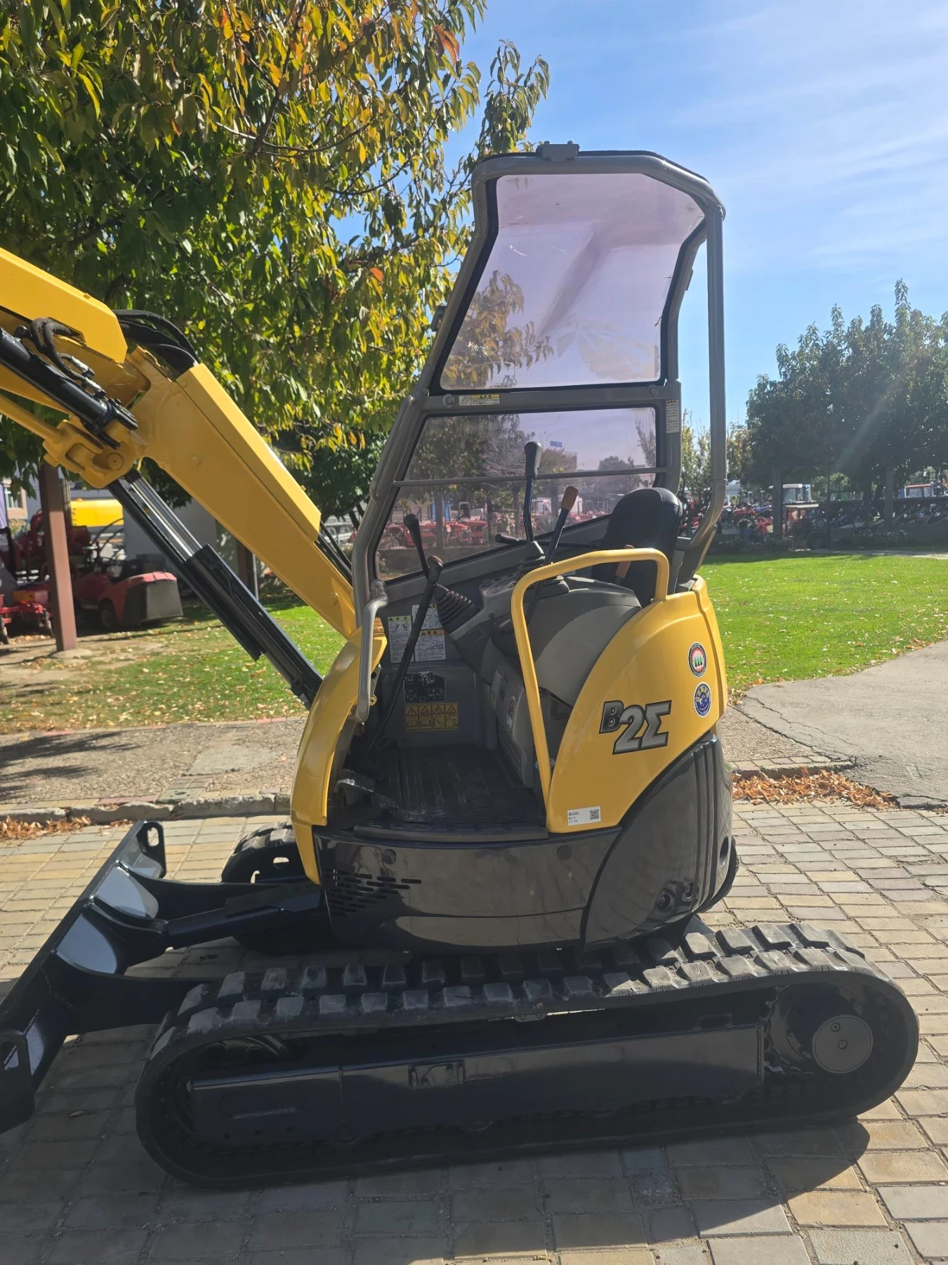 ����� Yanmar B2-5 | Mobile.bg � ����������� 6