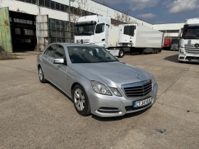 Mercedes-Benz E 220, снимка 1