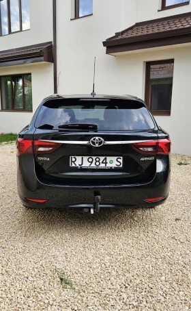 Toyota Avensis 1.8, 147ks Valvematic Edition  S, снимка 2