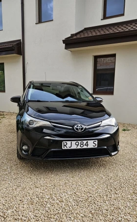 Toyota Avensis 1.8, 147ks Valvematic Edition  S, снимка 1