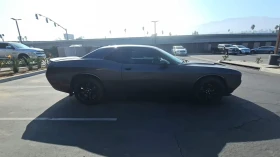 Dodge Challenger R/T, снимка 3