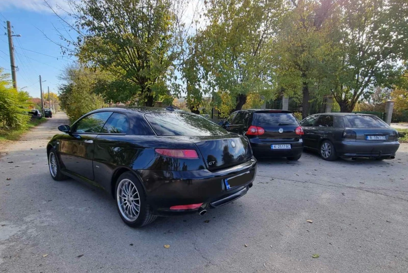 Alfa Romeo Gt 1.8 140hp Газ /Бензин, снимка 4 - Автомобили и джипове - 47778518