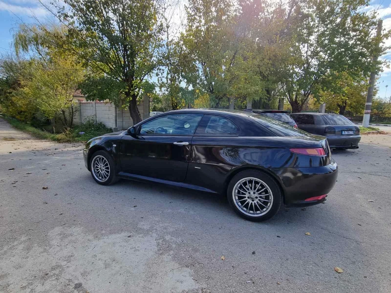 Alfa Romeo Gt 1.8 140hp Газ /Бензин, снимка 2 - Автомобили и джипове - 47778518